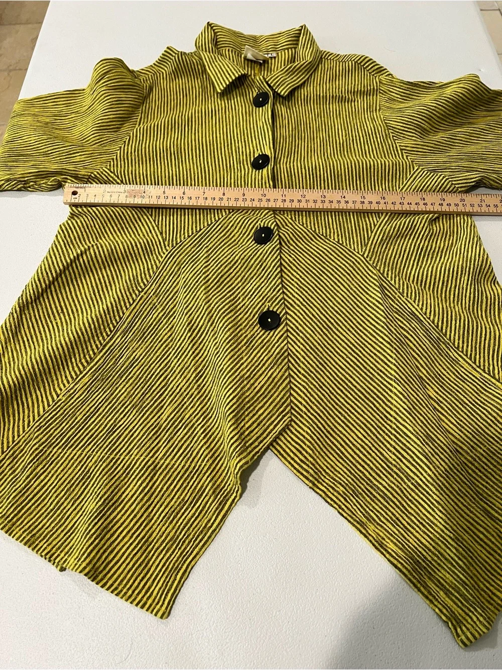 MILLI VALLEY Striped Point-Hem Button Front Jacket in Olive Yellow L